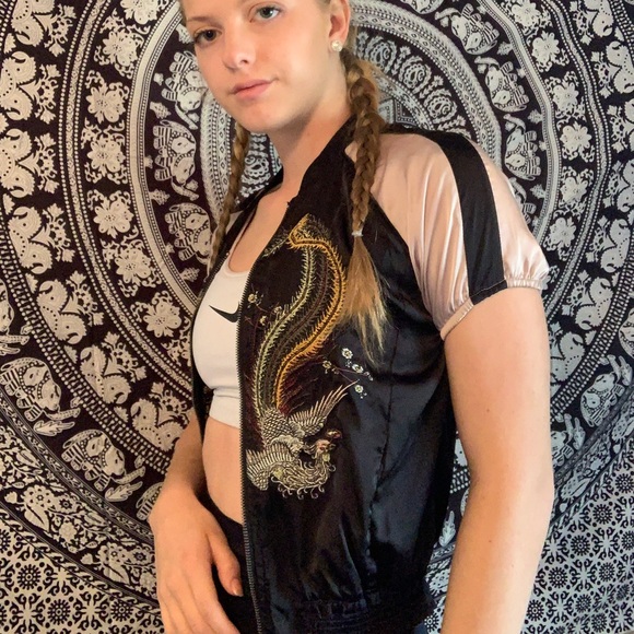 Embroidered top - Picture 1 of 4